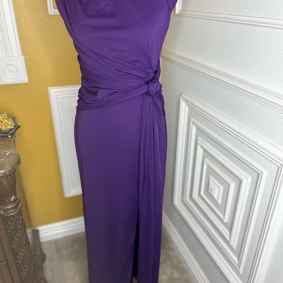 HALSTON GIOVANNA GOWN IN MATTE JERSEY - Picture 9 of 12